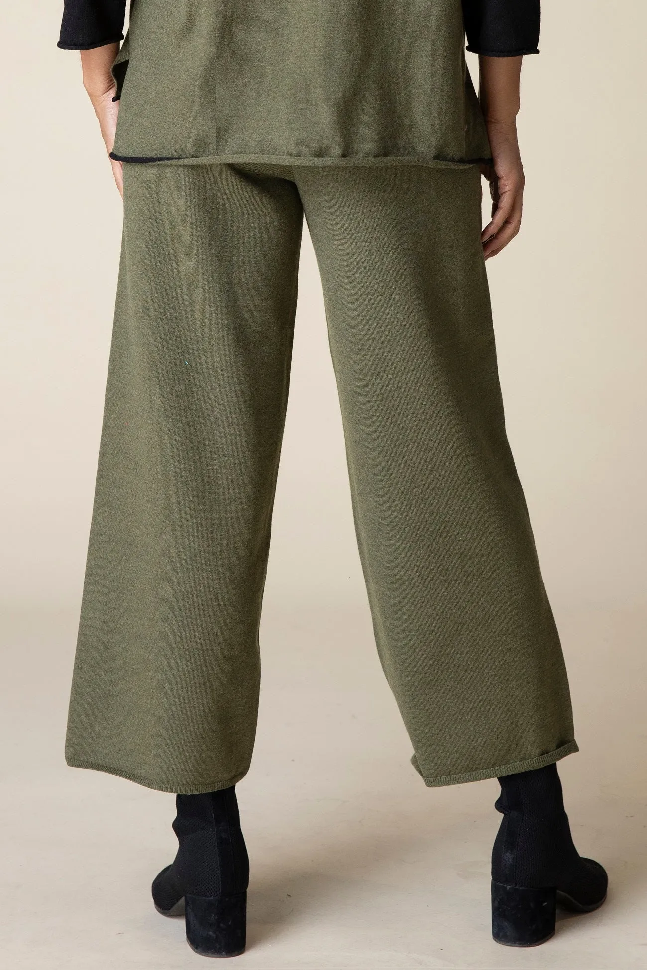 Buttery Knit Flood Pant