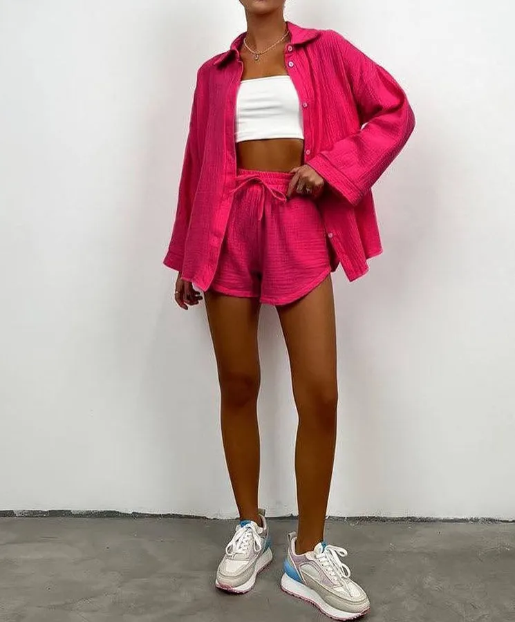 Casual Colorful Blouse and Shorts Suit