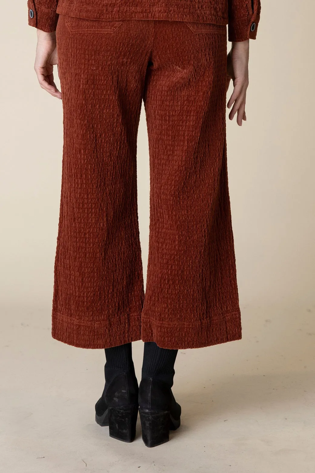 Rustic Stretch Corduroy Patch Pocket Ankle Pant