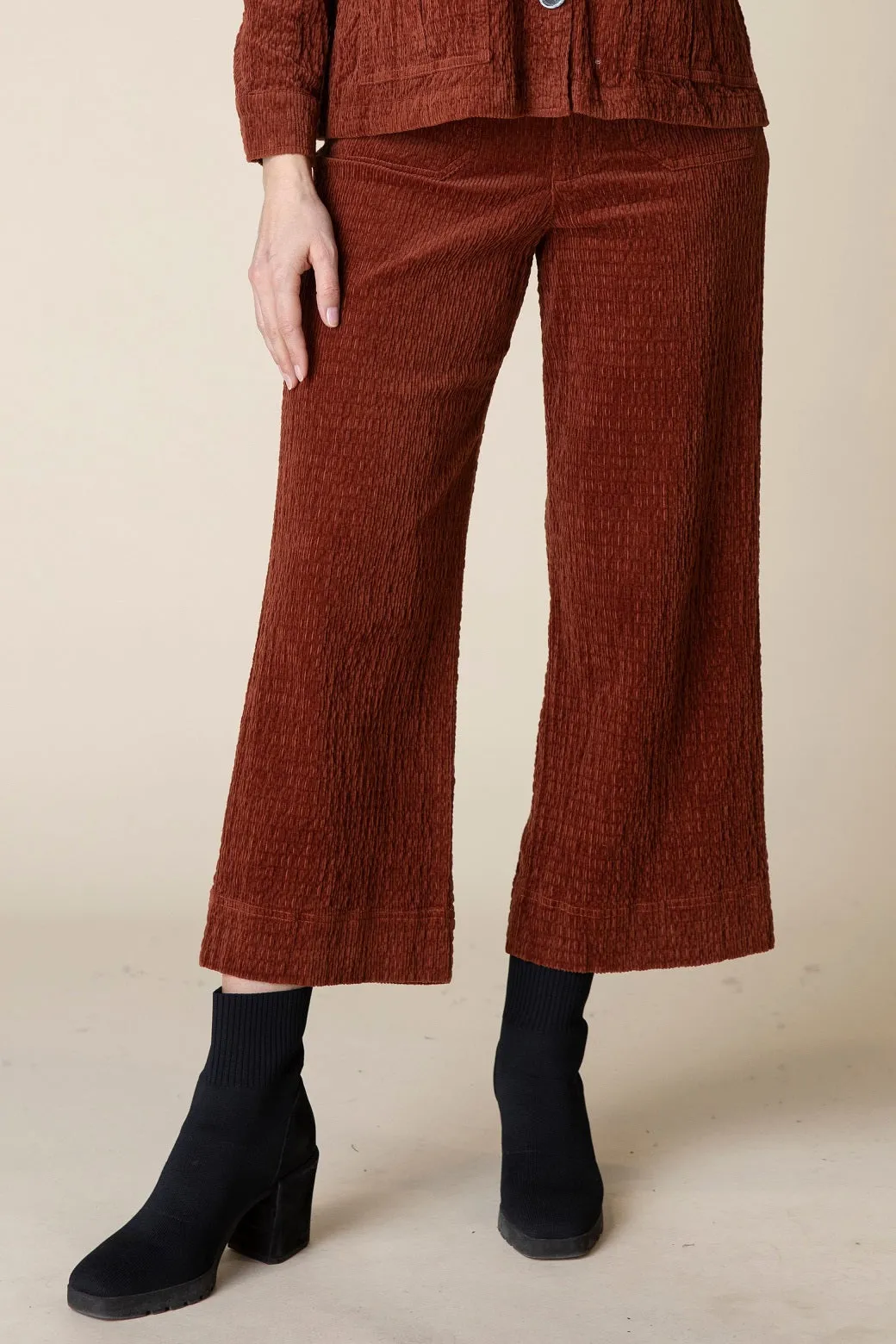 Rustic Stretch Corduroy Patch Pocket Ankle Pant