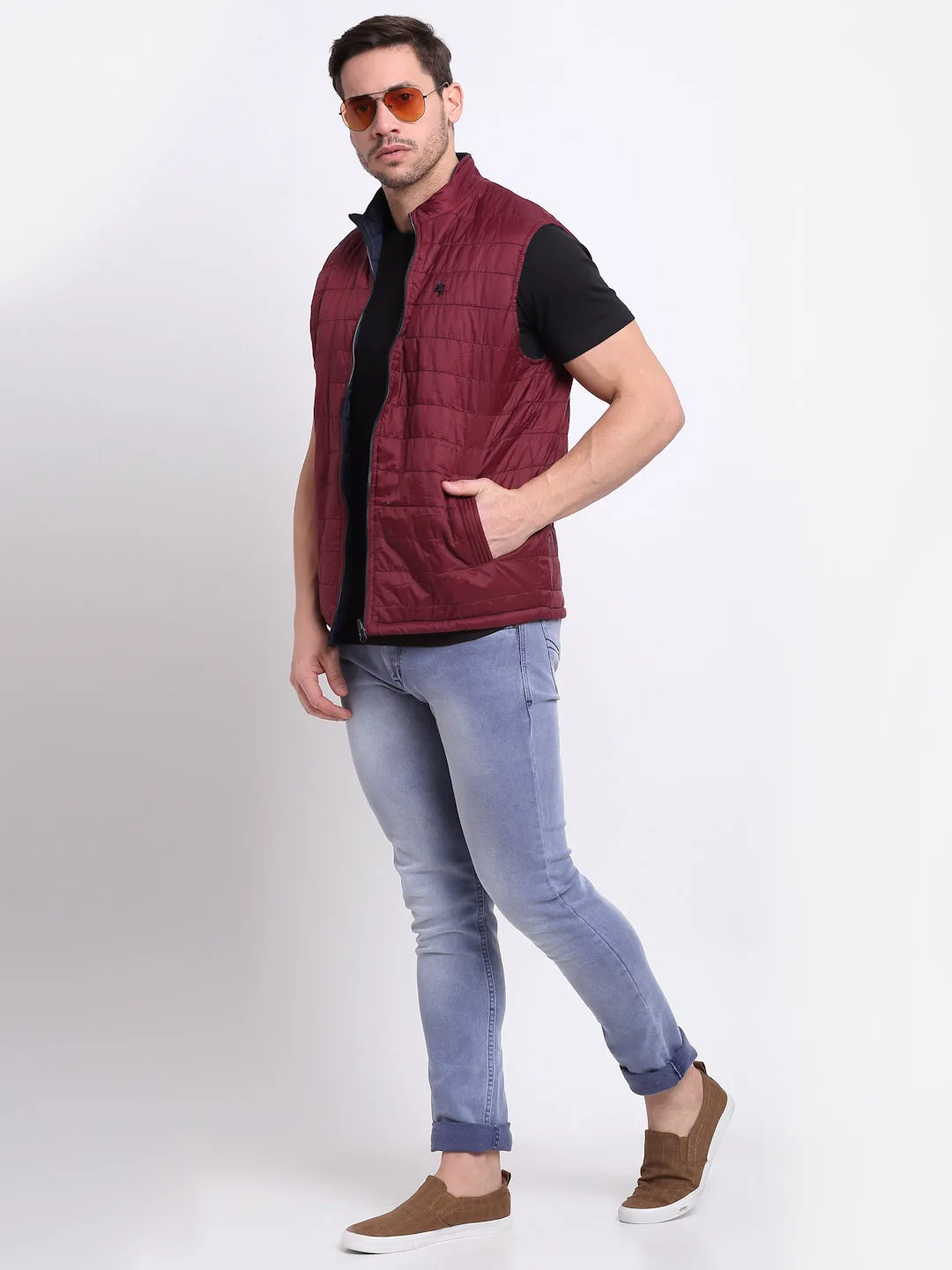 Solid Wine Sleeveless Mock Collar Regular Fit Reversible Casual Jacket For Men